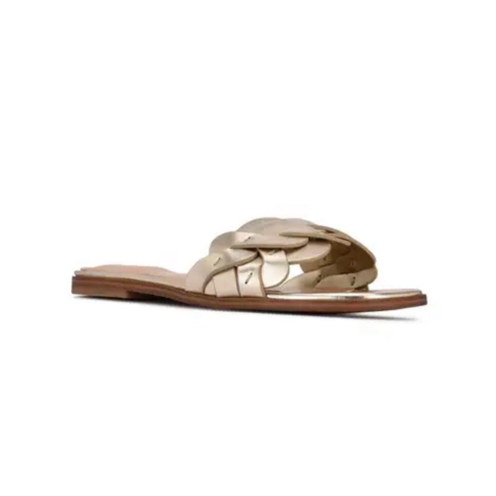 NWT Nine West Gilaw Slide Sandal Color Gold Size 7